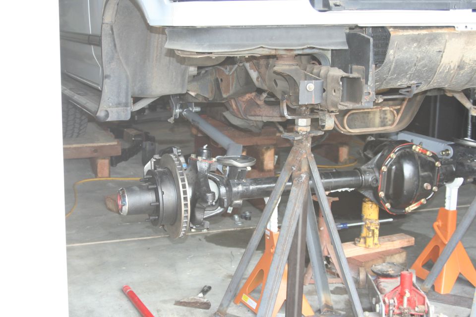 view - d 60 connected to arms