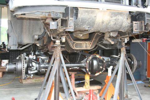 1992 Ford Bronco - front