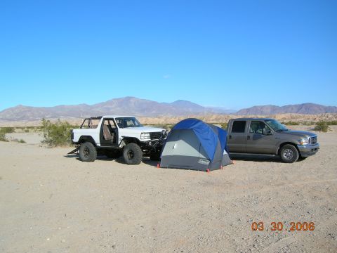 1985 Ford Bronco - raf and his tent.(disappeared later)