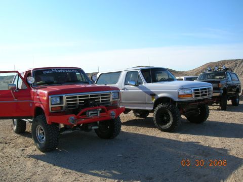 1985 Ford Bronco - me and yikesbb (brian)