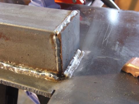 1991 Ford Bronco - Another two passes to finish the weld of the endplate to the winch plate. Note the little bit of porosity at the end of the long weld on th…