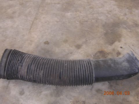 2004 Chevrolet Silverado 3500 - Factory intake tube