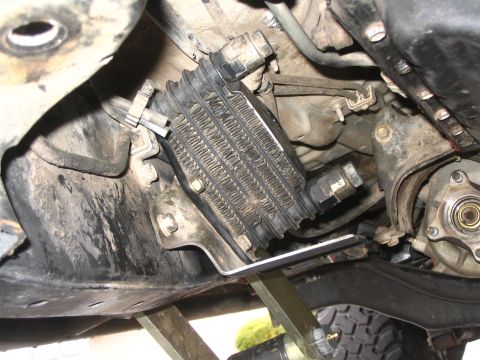 1993 Toyota 4Runner - t-case cooler mounted...
