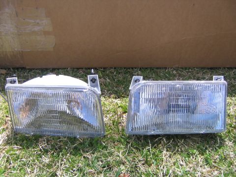 1992 Ford F-150 - New headlights