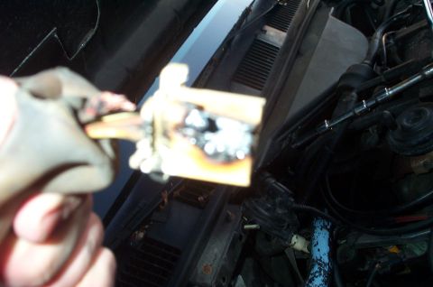 1999 Ford Crown Victoria - Harness for blower resistor