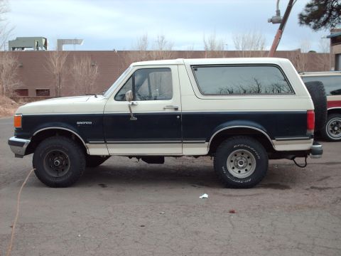 1988 Ford Bronco “Betty Blue”