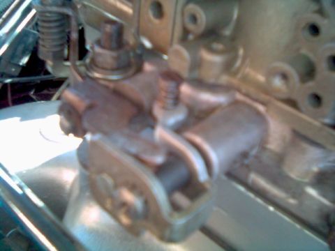 1972 Ford Ranchero - "made at home" adjustable secondary idle speed bracket