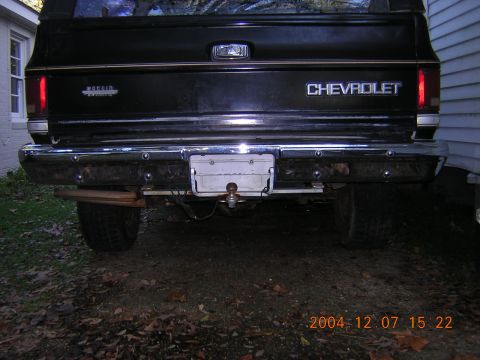 2004 Chevrolet Silverado 3500 - Timestamp on photo indicates it was taken in 2004, but the vehicle appears older than a 2004 model.