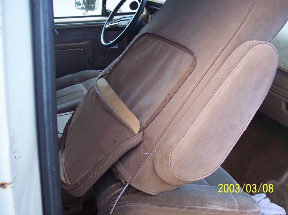 These pockets are making me crazy.  The upholstery shops are all saying over $100 each to put new zippers in.  Think the old owner knows these guys and they're getting even for him?