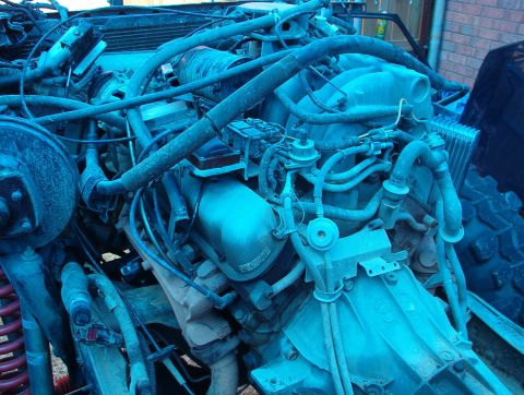 1994 Ford Bronco - Can you see the exhaust leak?