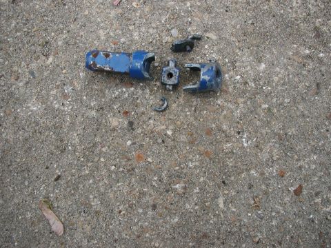 1991 Ford Bronco - floor jack ujoint