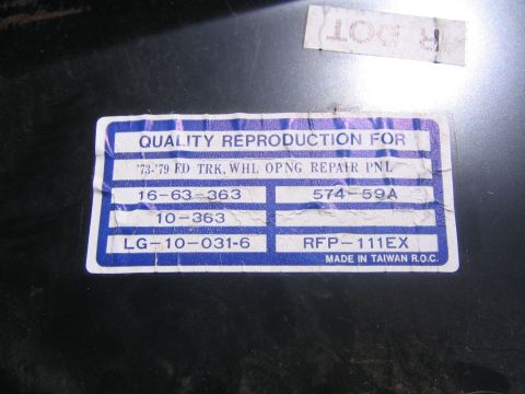 1978 Ford Bronco - A sticker indicates a part is a quality reproduction for Ford trucks from 1973-1979.