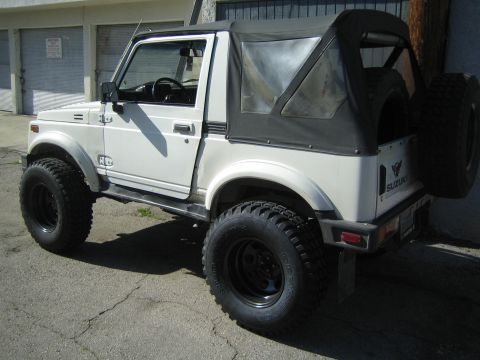 1987 Suzuki Samurai “Sammy”
