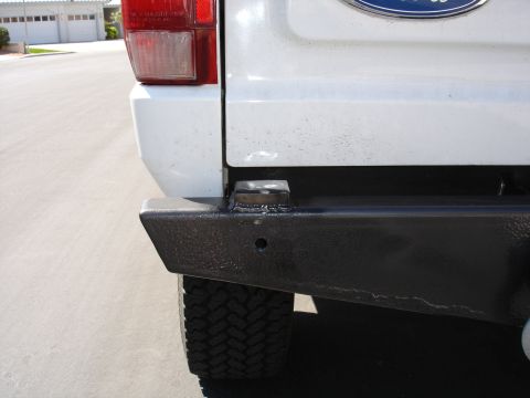 1996 Ford Bronco - I added a 1/2" block for the tire carrier to rest on when it's closed.