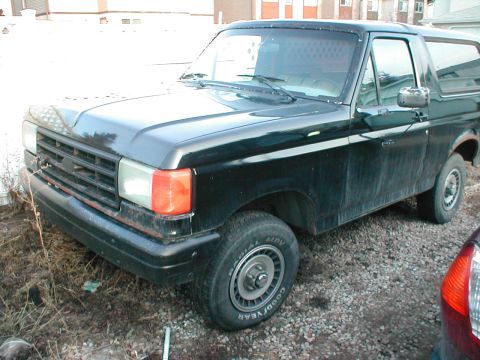 1987 Ford Bronco - Front