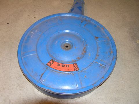 1967 Ford Galaxie - Blue air cleaner lid with "390 CUBIC INCHES" sticker. The part is blue with some rust spots.