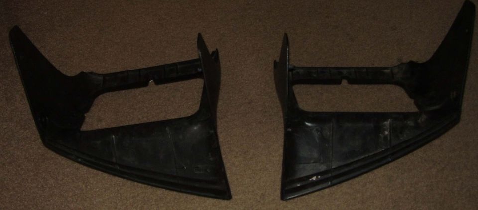 Headlight surrounds, rear view