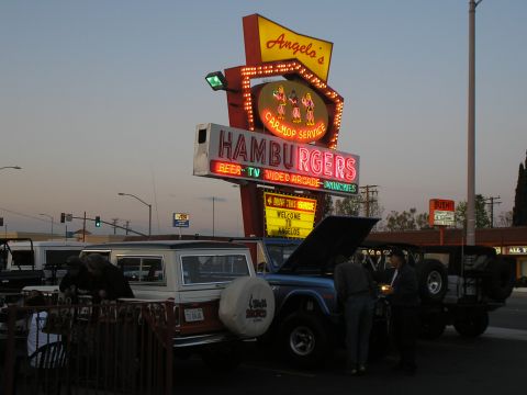 1966 Ford Bronco - sat. night show before the show...