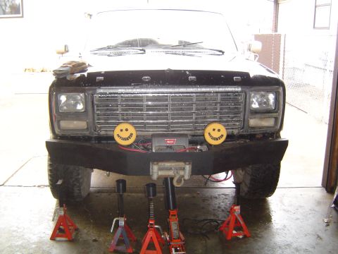 1995 Ford Bronco - Almost done front install