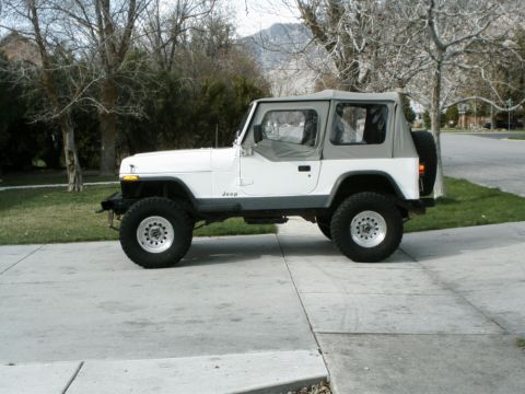 1995 Jeep Wrangler photo