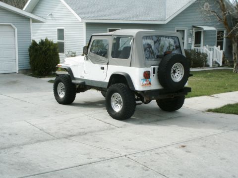 1995 Jeep Wrangler photo