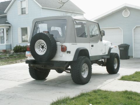 1995 Jeep Wrangler photo