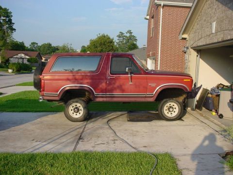 1983 Ford Bronco photo
