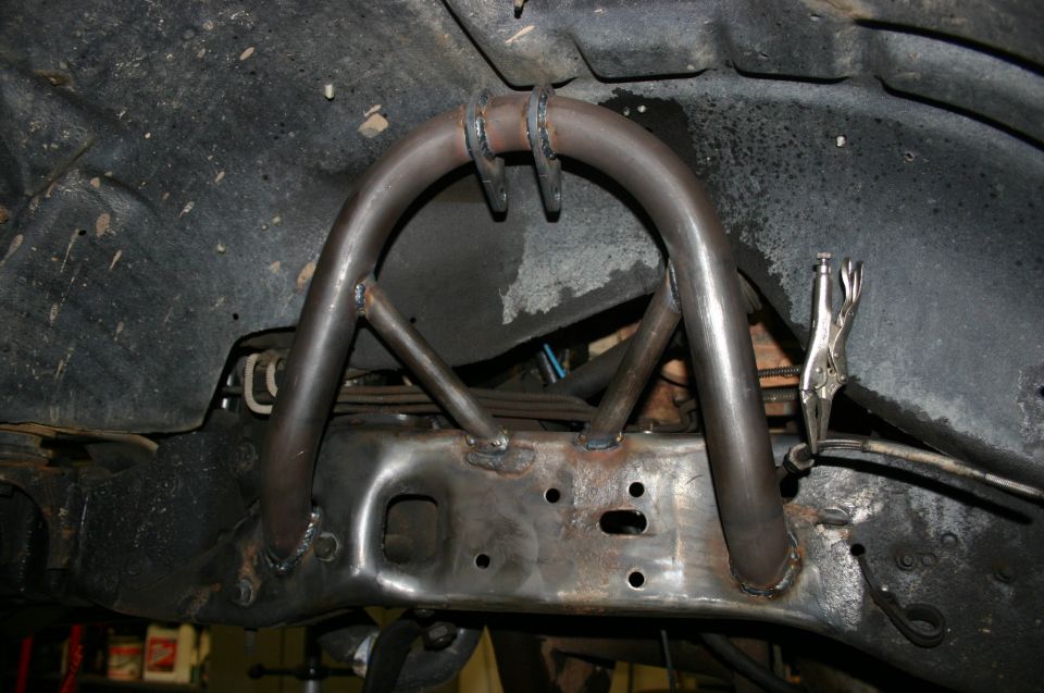 Custom suspension U-shaped tubing welded to frame