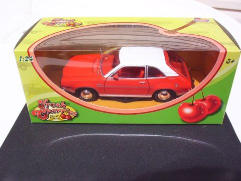 1995 Mercury Sable - Heh, that packaging really matches the car.