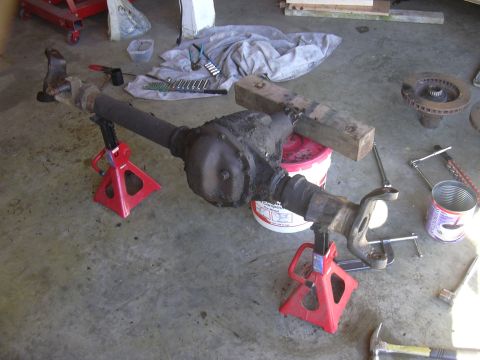 1991 Ford Bronco - Outer knuckles and axle shafts gone