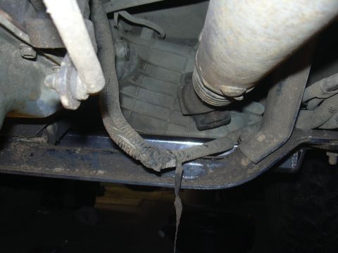 1991 Ford Bronco - Tucked up tight to the frame there is still clearance to the front driveline ujoint