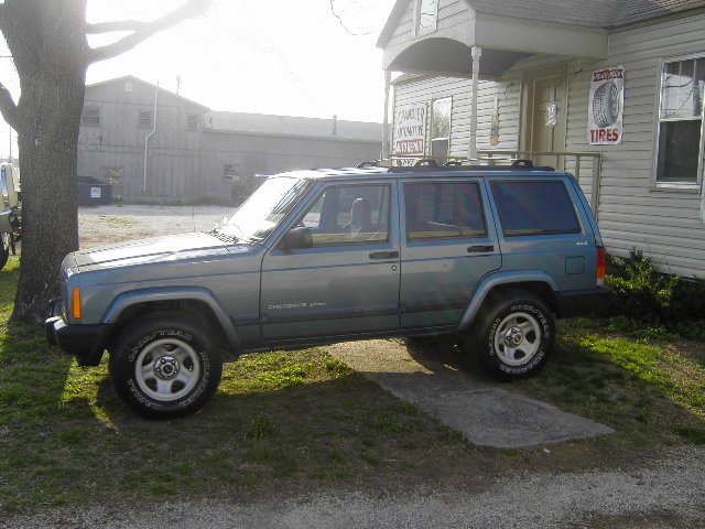 1999 Jeep Cherokee