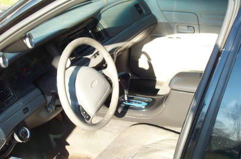1999 Ford Crown Victoria - Button in and cleaned up!