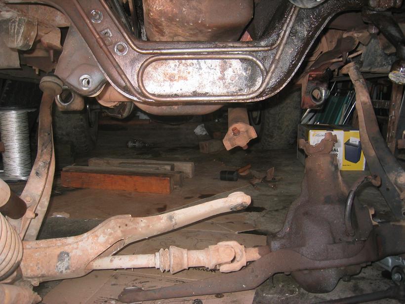 Front axle components, viewed from underneath