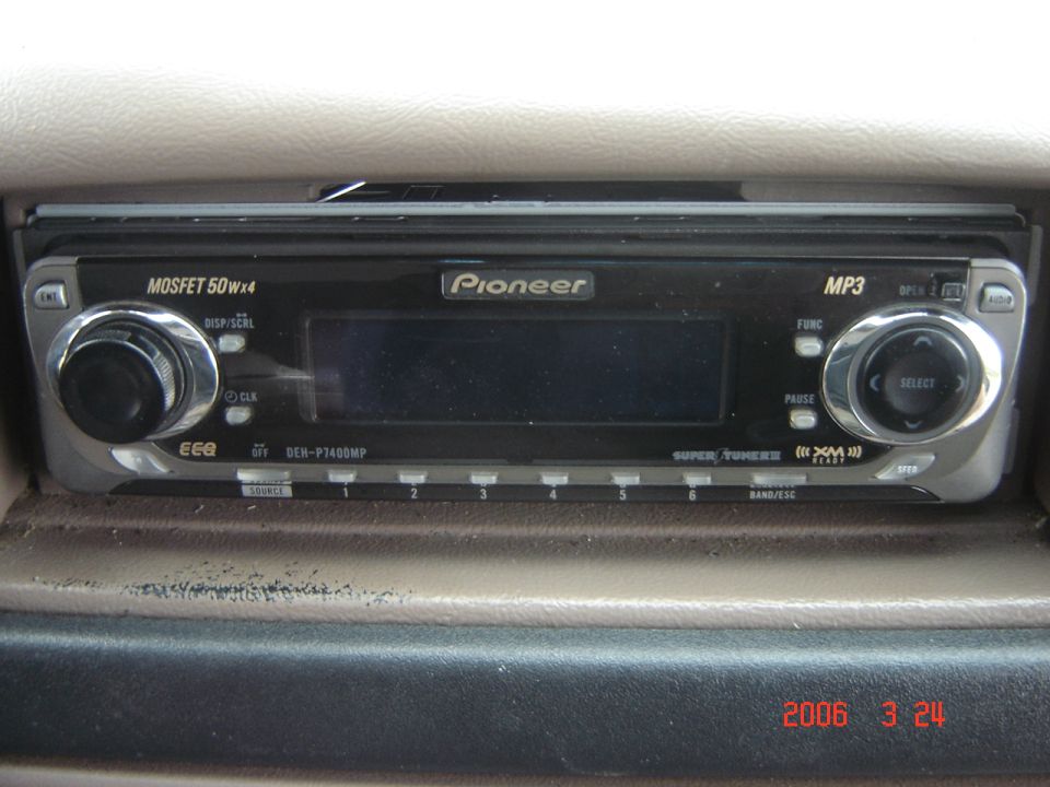 Pioneer car stereo with MP3 capability