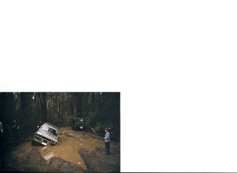 1983 Ford Bronco - Open diffs, standard tyres and no lift=bogged