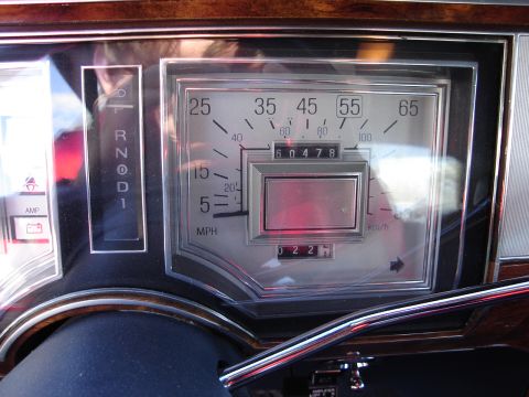 2000 Ford Crown Victoria photo