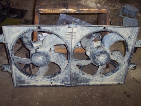 1974 Ford Bronco - This is a radiator fan assembly, not a 1974 Ford Bronco.
