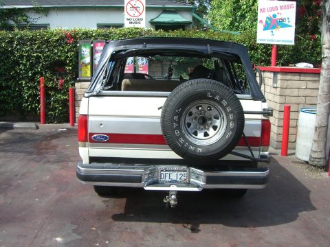 1988 Ford Bronco photo