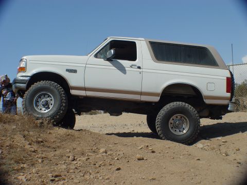 1996 Ford Bronco photo