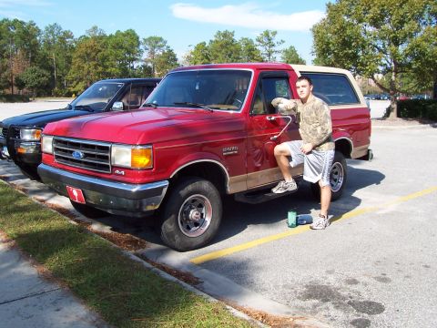 1989 Ford Bronco photo
