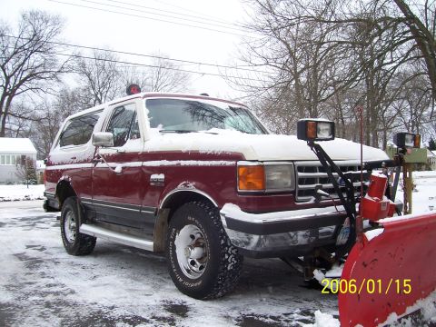 1990 Ford Bronco - After a plowing for 25 hours
