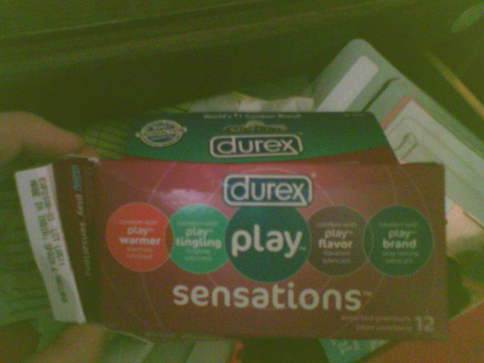 Box of Durex Sensations condoms with "play warmer" and "play tingling" labels