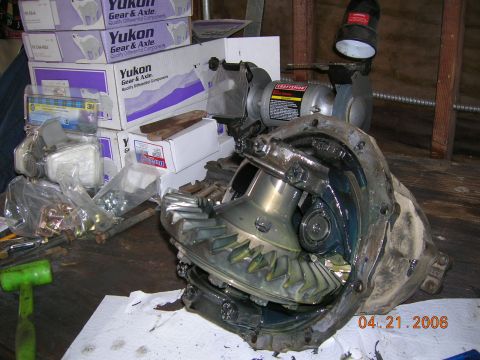 1985 Ford Bronco - third member out for regearing.