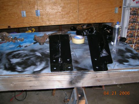 1985 Ford Bronco - fabbed up brackets for the rear of the front springs.