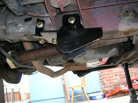 1985 Ford Bronco - lt side bolted up.
