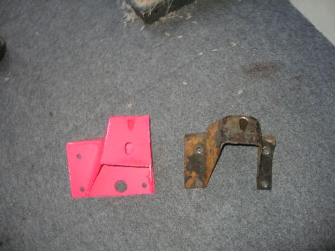 1976 Ford F-150 - compare old perch to new perch, pretty in pink
