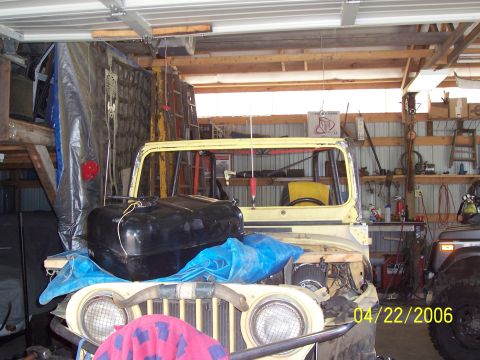 1982 Ford Customline - Cage mounted windshield