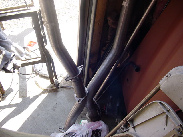 exhaust pipes with flanges