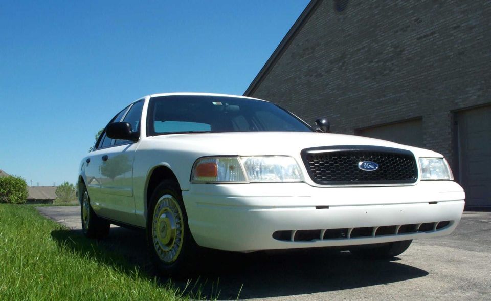 2001 Ford Crown Victoria “Flying Snow”